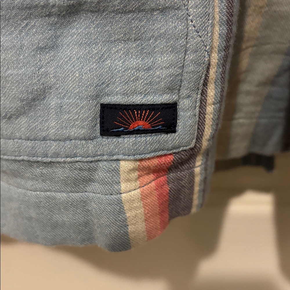 Men’s Faherty top - Picture 2 of 5